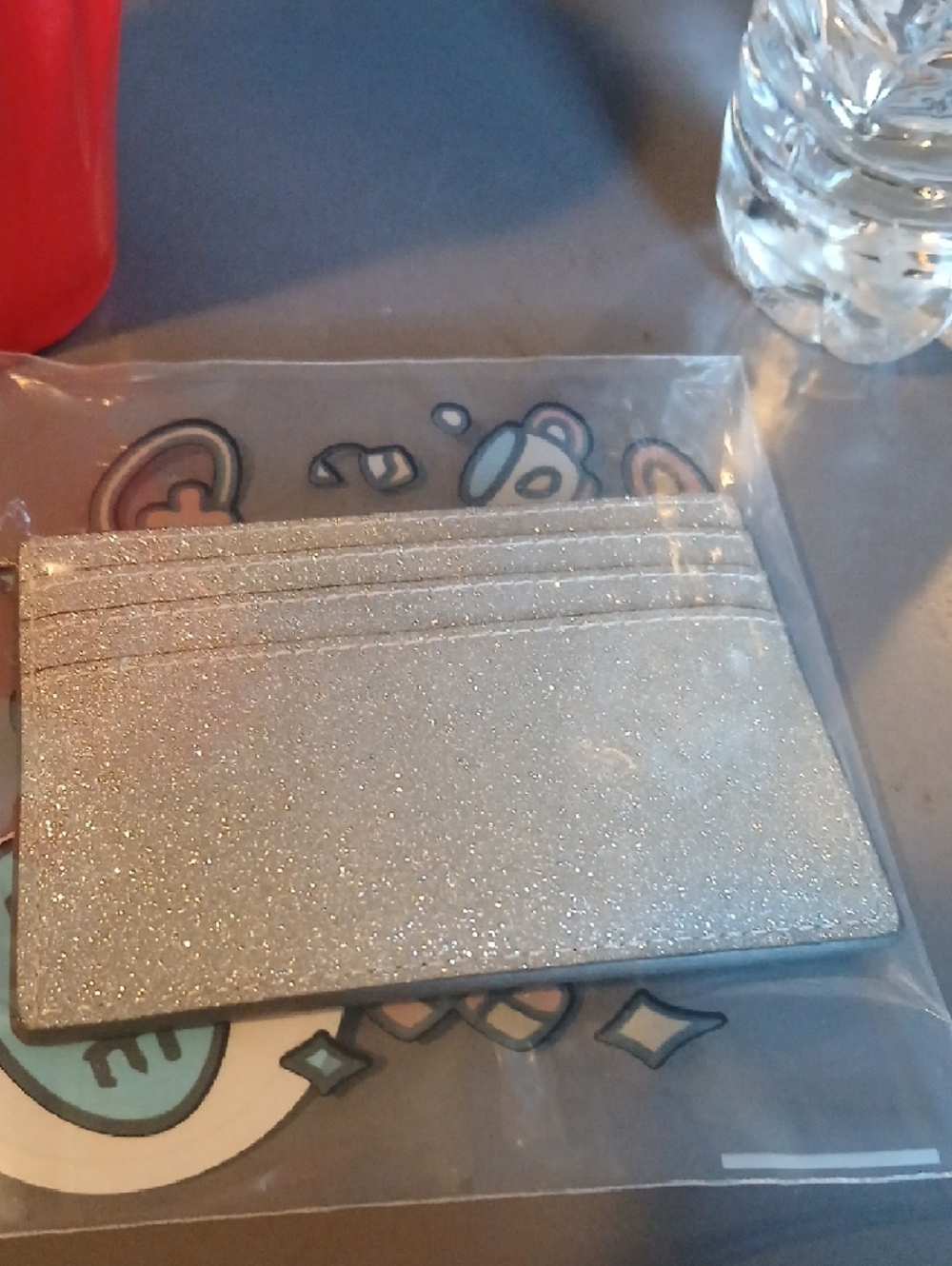 Kate Spade Silver Glitter Card Holder Nwot - Picture 2 of 2